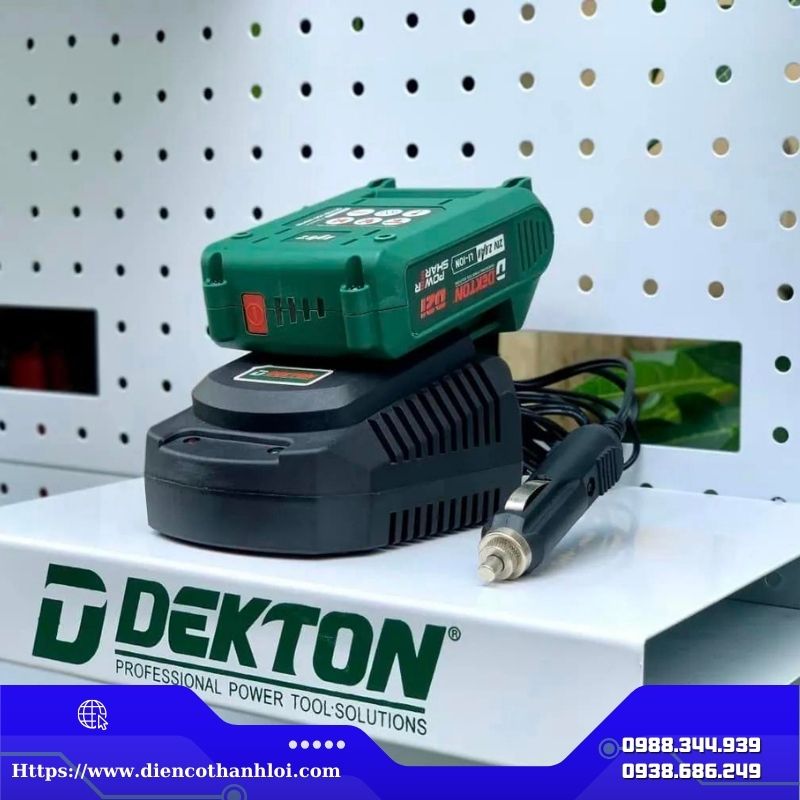 ĐẾ SẠC DEKTON 21V D21-S24